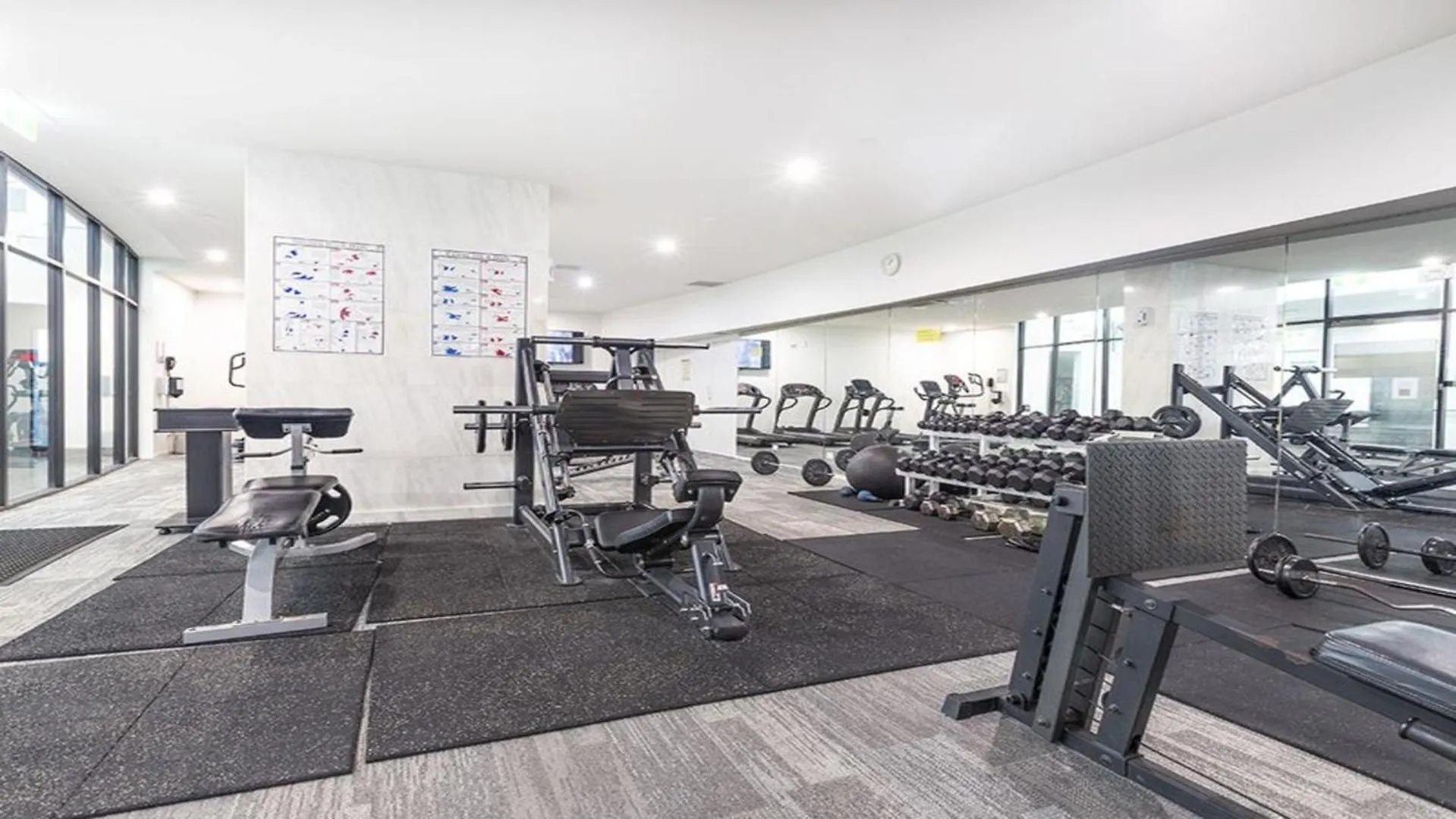 Sierra Grand Spacious 3 Bedroom Apartment - Coasthm Gold Coast