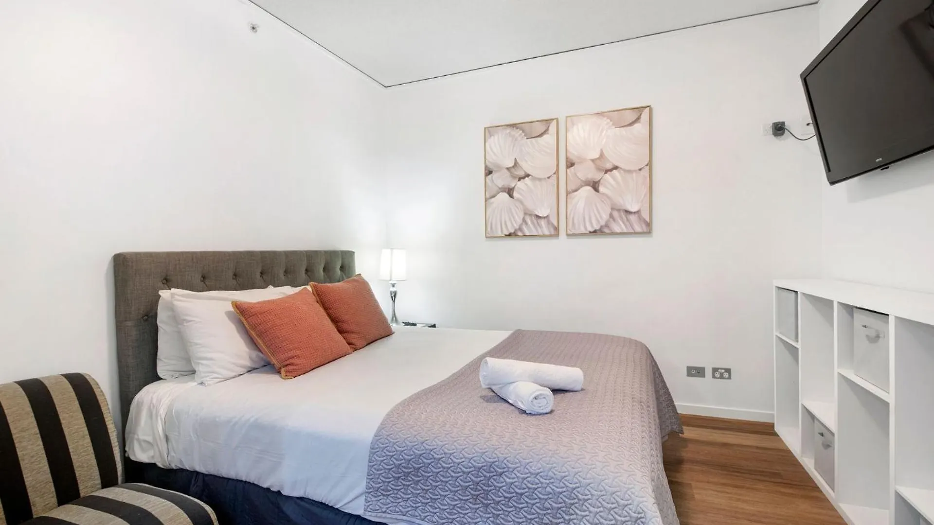 Sierra Grand Spacious 3 Bedroom Apartment - Coasthm Gold Coast